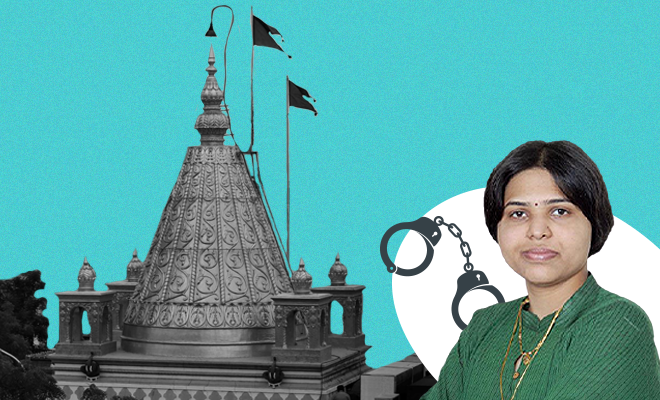 Fl-Activist-Trupti-Desai-taken-into-preventive-custody-on-way-to-Shirdi