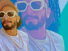 People Trolling Ranveer Singh For His Androgynous Fashion Is Getting Boring Now
