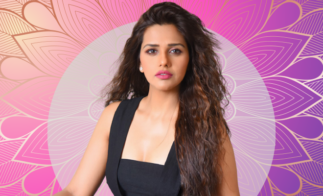 TV Actress Dalljiet Kaur Talks About Dating As A Single Mother, Meeting A Guy Who Wasn’t Comfortable With It