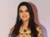 Former Maharashtra CM Devendra Fadnavis’ Wife Amruta Fadnavis Posts Video Singing Hindi Rendition Of ‘Manike Mage Hithe.’