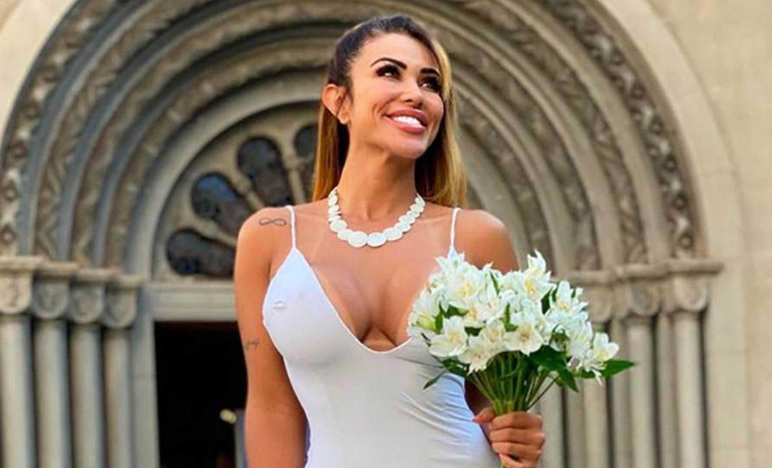 This Woman Married Herself And 90 Days Later, Divorced Herself Too. Okay, We Can Stan!