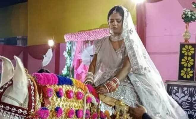 Bihar Bride Leads Baraat While Riding On A Horse At Her Wedding, Breaking Patriarchal Traditions!!