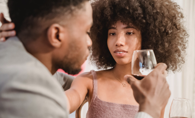 6 Red Flags To Look Out For On Your First Date And What To Do Once You’ve Spotted Them