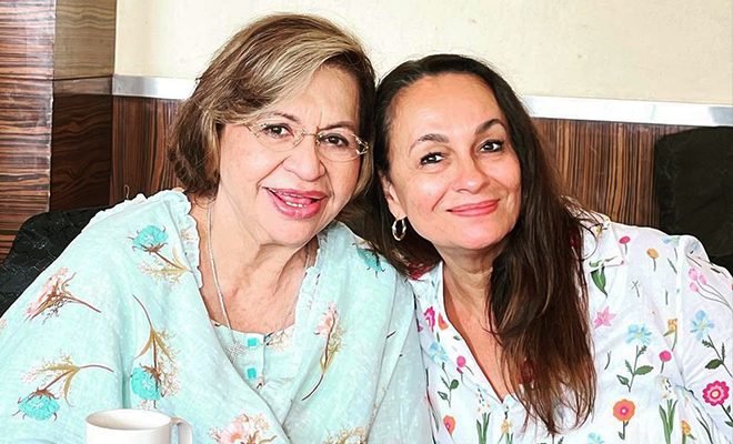Veteran Actresses Helen And Soni Razdan Reunited, Latter Hints At Upcoming Project