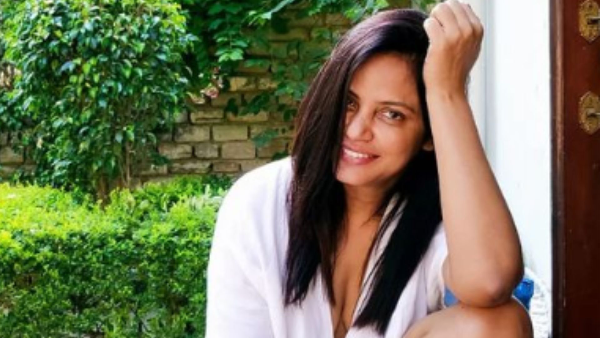 Actor Neetu Chandra Reveals A “Big Businessman” Offered Her To Become His Salaried Wife