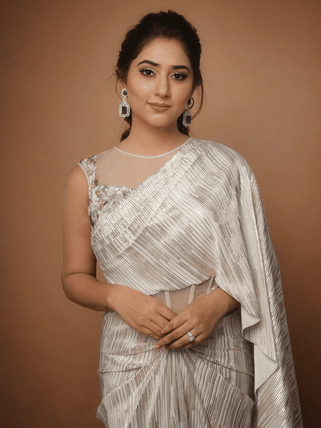 Disha Parmar Is Looking Gorgeous In A Pristine White Saree