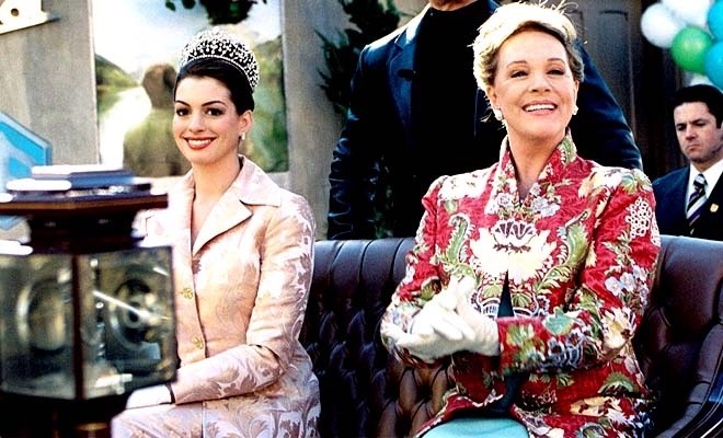 Julie-andrews-Anne-Hathaway-queen-clarisse-Renaldi-genovia-princess-diaries-3-not-returning-warner-bros