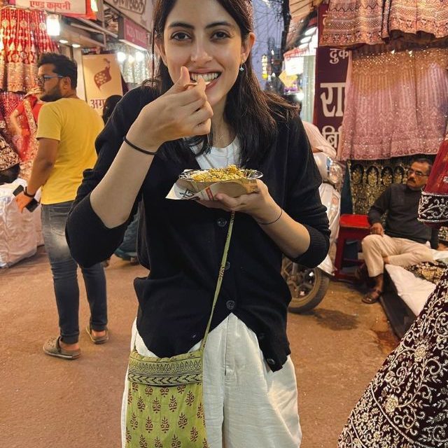 Pictures From Navya Naveli Nanda’s Bhopal Trip Left Us Craving A Vacay With Yummy Street Food!