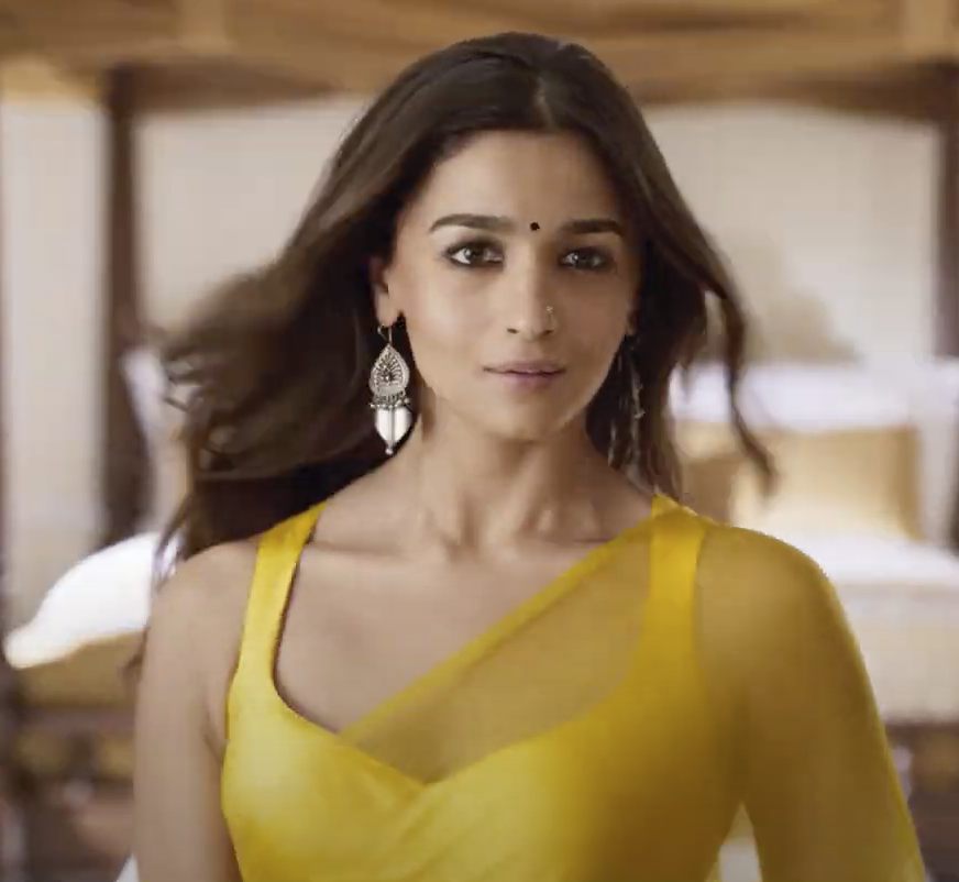 alia-bhatt-rocky-aur-rani-kii-prem-kahaani-teaser-saree-karan-johar