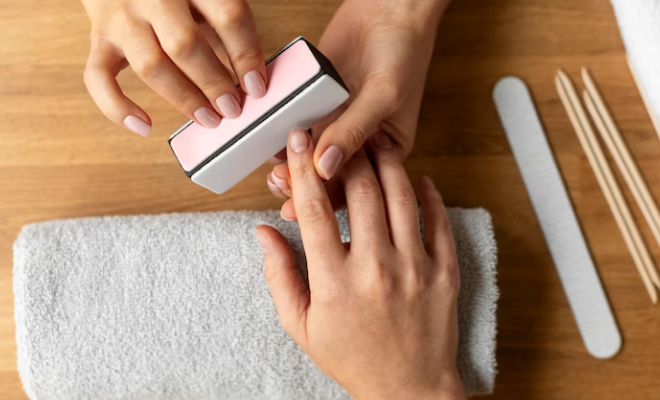 How-To-Have-Fun-Diy-Manicure-Pedicure-Session-With-Dad-Fathers-Day 