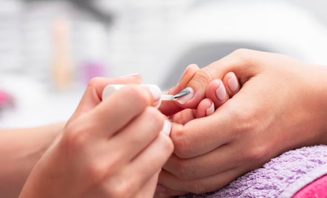 How-To-Have-Fun-Diy-Manicure-Pedicure-Session-With-Dad-Fathers-Day 