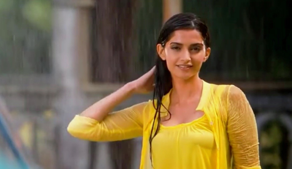 Rain-Proof Your Makeup This Monsoon Season With These 3 Tips From A Celebrity Makeup Artist Rain-Proof Your Makeup This Monsoon Season With These 3 Tips From A Celebrity Makeup Artist