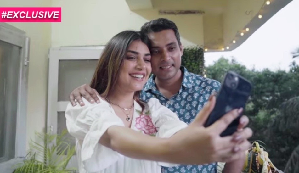 The Man Behind: How Her Husband’s Unconditional Support Helped Sargam Koushal Win Mrs World 2022 The Man Behind: How Her Husband’s Unconditional Support Helped Sargam Koushal Win Mrs World 2022