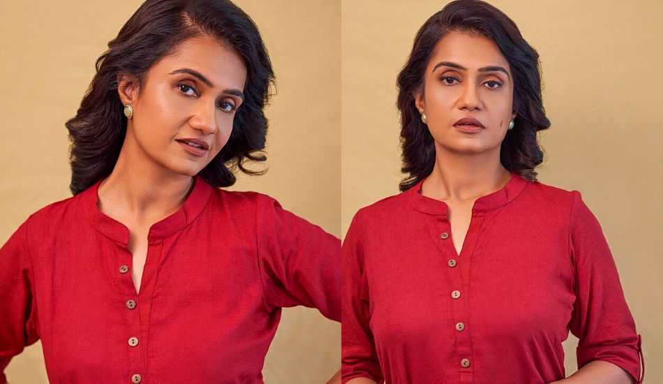 amruta-subhash-lust-stories-2-concealer-hack-puffy-under-eyes-cream-concealer