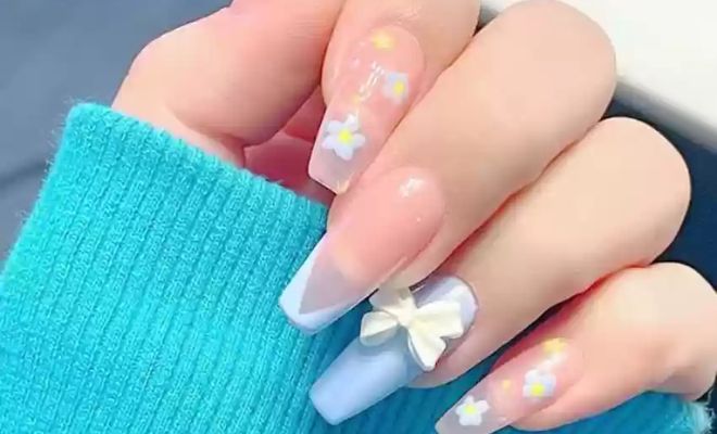Acrylic-Clear-Gel-Nail-Art-Ideas-To-Try-Glitter-Marble 