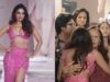रैंप वॉक करते Kiara Advani ने सासु मां Rimma Malhotra को दिया फ्लाइंग किस, फिर लगाया गले से!