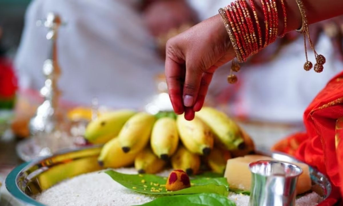 Hariyali-Teej-Significance-Shubh-Muhurat-puja-vrat-auspicious-festival-married-women 