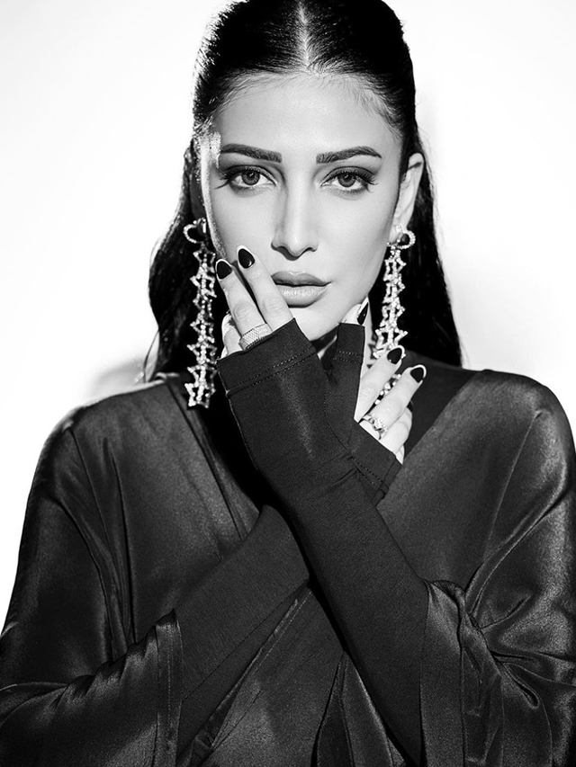 Shruti Haasan Is A Desi Wednesday Adams In New Pics