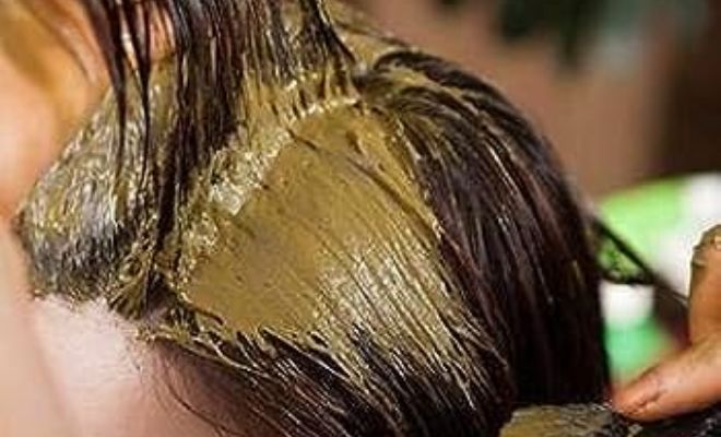 Henna-Hair-Mask-Cons-Dry-Hair-Brittle-Ends-Beauty-Experts-Avoid-It

