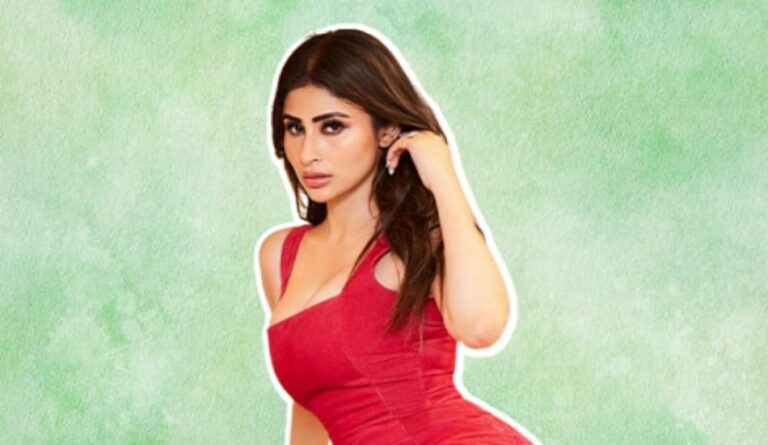 How-To-Do-Mouni-Roy-Smokey-Eye-Pink-Lip-Makeup-Look