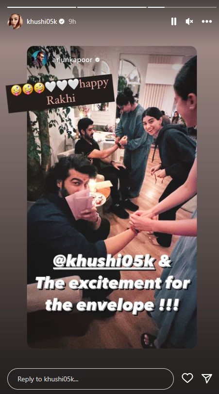 khushi-kapoor-celebrates-raksha-bandhan-with-arjun-kapoor-anshula-cousins-rhea-shanaya-see-pics