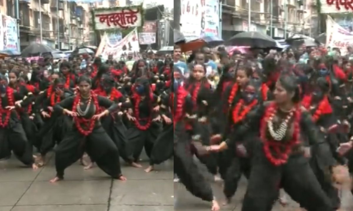 निर्भया महिला गोविंदा पथक ने Krishna Janmashtami के मौके पर मां काली का रूप धारण कर किया डांस, देखें वीडियो!