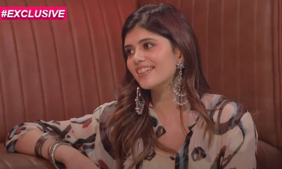 Exclusive: Sanjana Sanghi On What Should Women Do If Their Bestfriend Asks Them Out