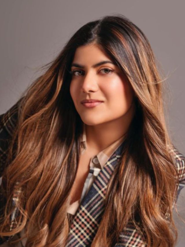 How To Nail Brown Lips Like Ananya Birla?