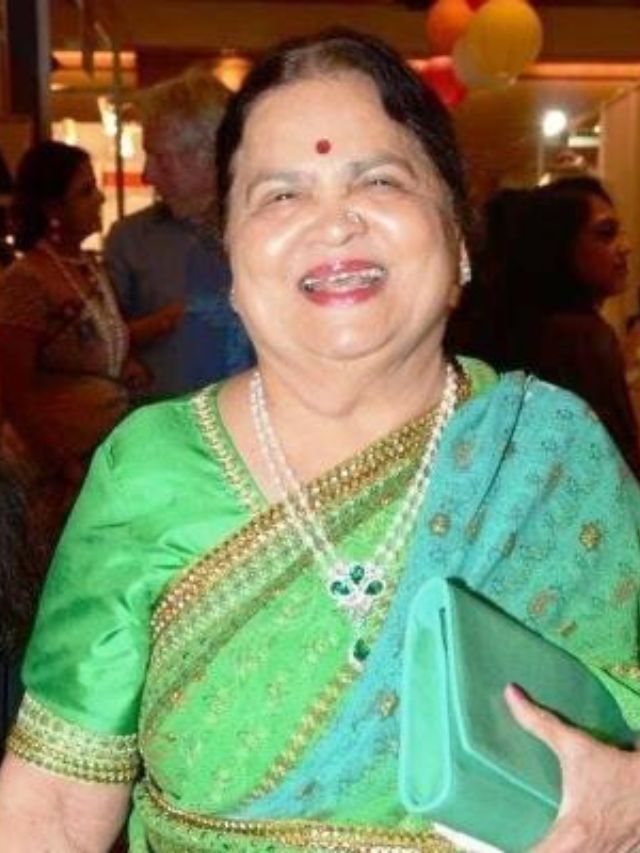 Kokilaben Ambani s Love Affair With Emerald Necklaces Screams Old Money kokilaben-ambani-s-love-affair-with-emerald-necklaces-screams-old-money