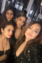 sonakshi-sinha-zaheer-iqbal-share-pre-wedding-bash-pictures-on-instagram