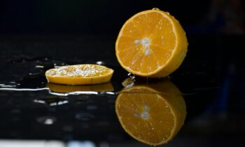 benefits-drink-lemon-water-morning-skin-glow-health-wellness