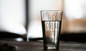 benefits-drinking-water-without-gargling-morning-skin-health-wellness