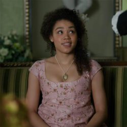 these-5-bridgerton-theories-deserve-a-page-in-lady-whistledowns-newsletter