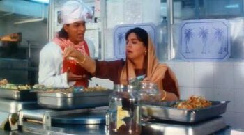 fareeda-jalal-talks-about-losing-touch-with-shah-rukh-and-salman-khan