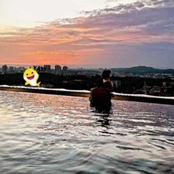 sonakshi-sinha-zaheer-iqbal-vacation-photos-pool-side-chilling