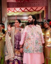 anant-ambani-radhika-merchant-wedding-astrologers-star-reading-station
