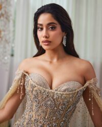 Janhvi-kapoor-recommends-ghee-healthy-skin-hair-skincare-haircare-tips