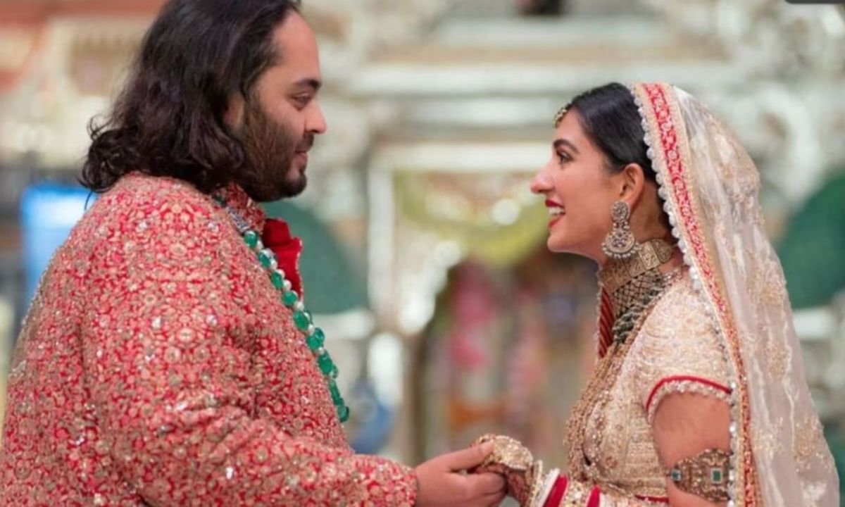 Anant Ambani, Radhika Merchant Wedding: Two Gatecrashers Arrested By Mumbai Cops During Festivities Anant Ambani, Radhika Merchant Wedding: Two Gatecrashers Arrested By Mumbai Cops During Festivities