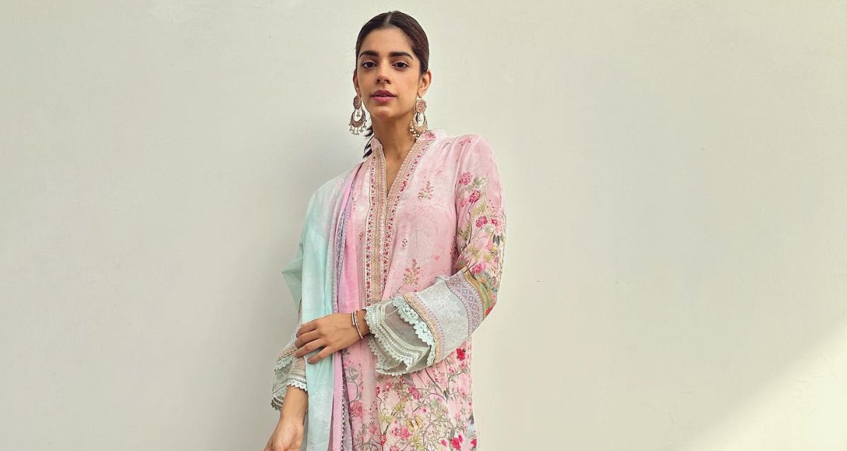 Barzakh Actor Sanam Saeed Inspired 7 Kurta Styles To Try