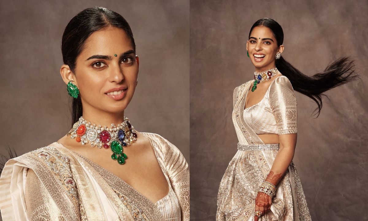 Isha Ambani’s Silver Lehenga, Navratna Necklace At Anant, Radhika’s Reception Calls Us Poor In So Many Languages! Isha Ambani’s Silver Lehenga, Navratna Necklace At Anant, Radhika’s Reception Calls Us Poor In So Many Languages!