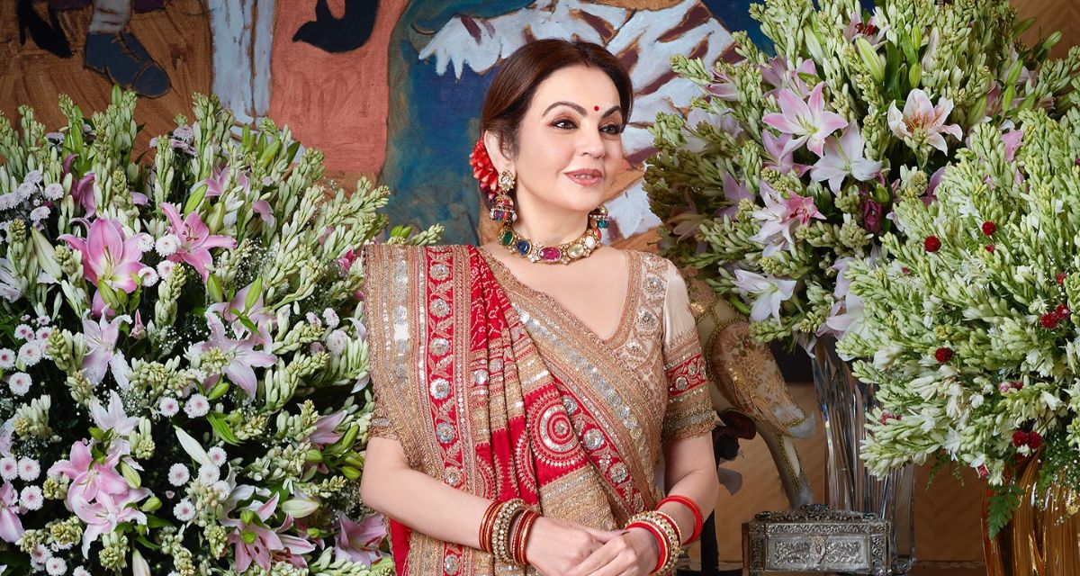 How To Style Your Gajra Like Radhika Merchant, Nita Ambani, Isha Ambani And More Ambani Women