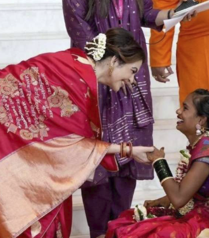 After Nita Ambani, Radhika Merchant Impresses In Lehenga With Lord Krishna Motifs At Dandiya Night