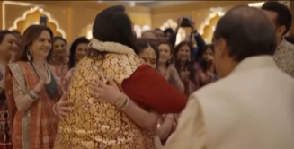anant-ambani-radhika-merchant-cute-moments-graha-shanti-puja-mukesh-ambani-nita-ambani