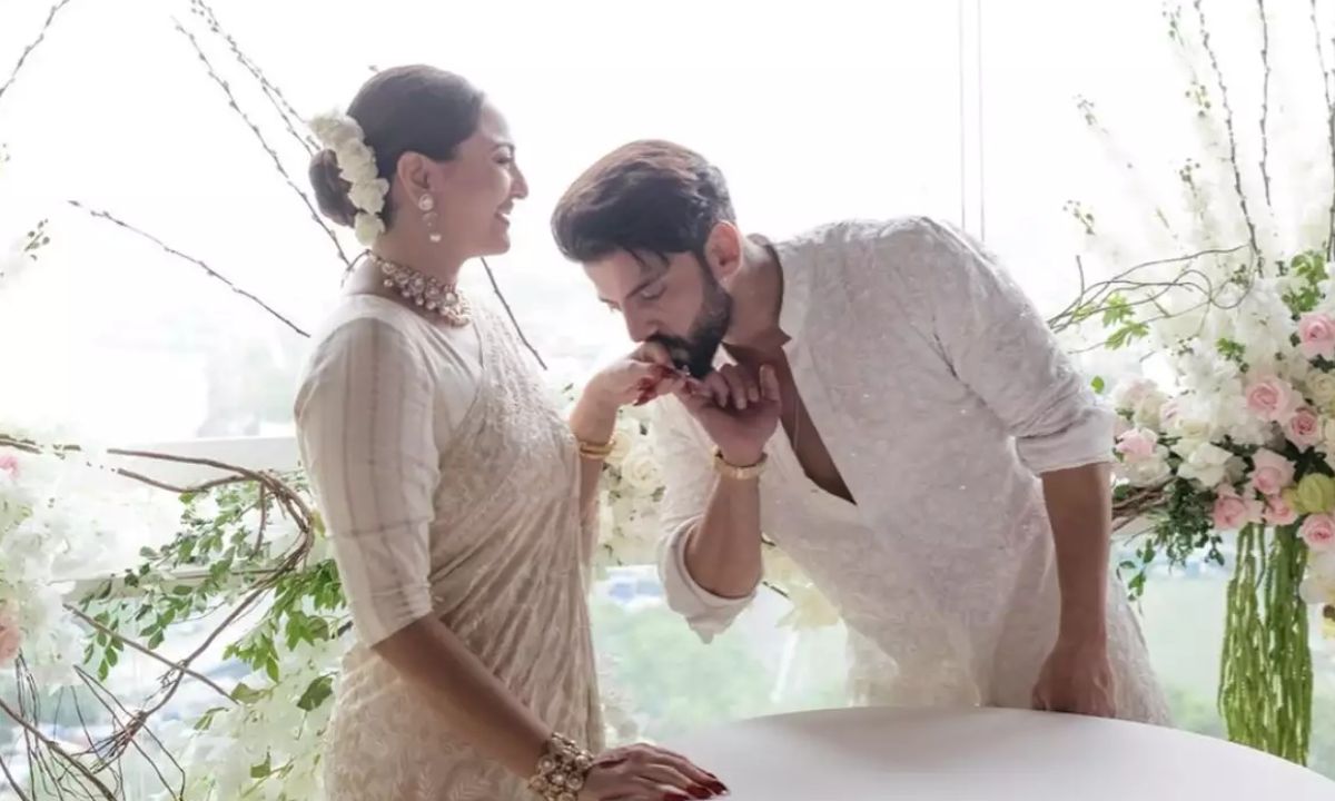 Here’s Why Sonakshi Sinha Is Selling Her Old Apartment Where She Got Married To Zaheer Iqbal, Deets Inside! Here’s Why Sonakshi Sinha Is Selling Her Old Apartment Where She Got Married To Zaheer Iqbal, Deets Inside!