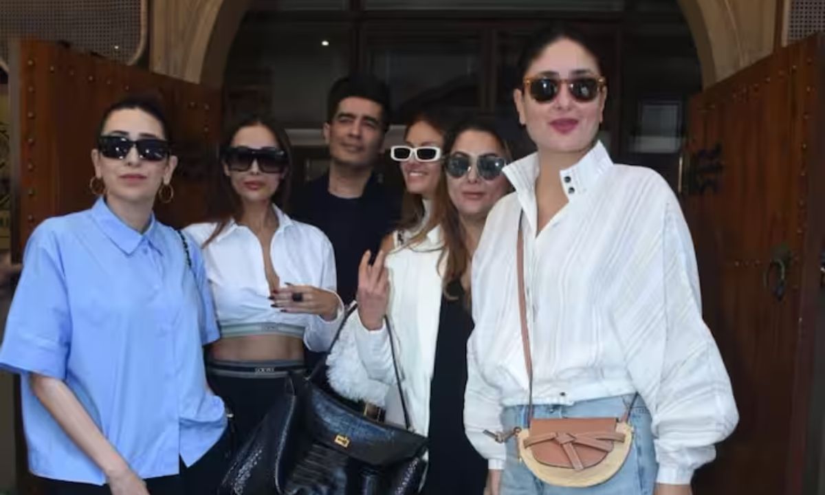 kareena-kapoor-malaika-arora-manish-malhotra-stepped-out-for-a-bff-brunch-but-karisma-kapoors-look-stole-our-heart