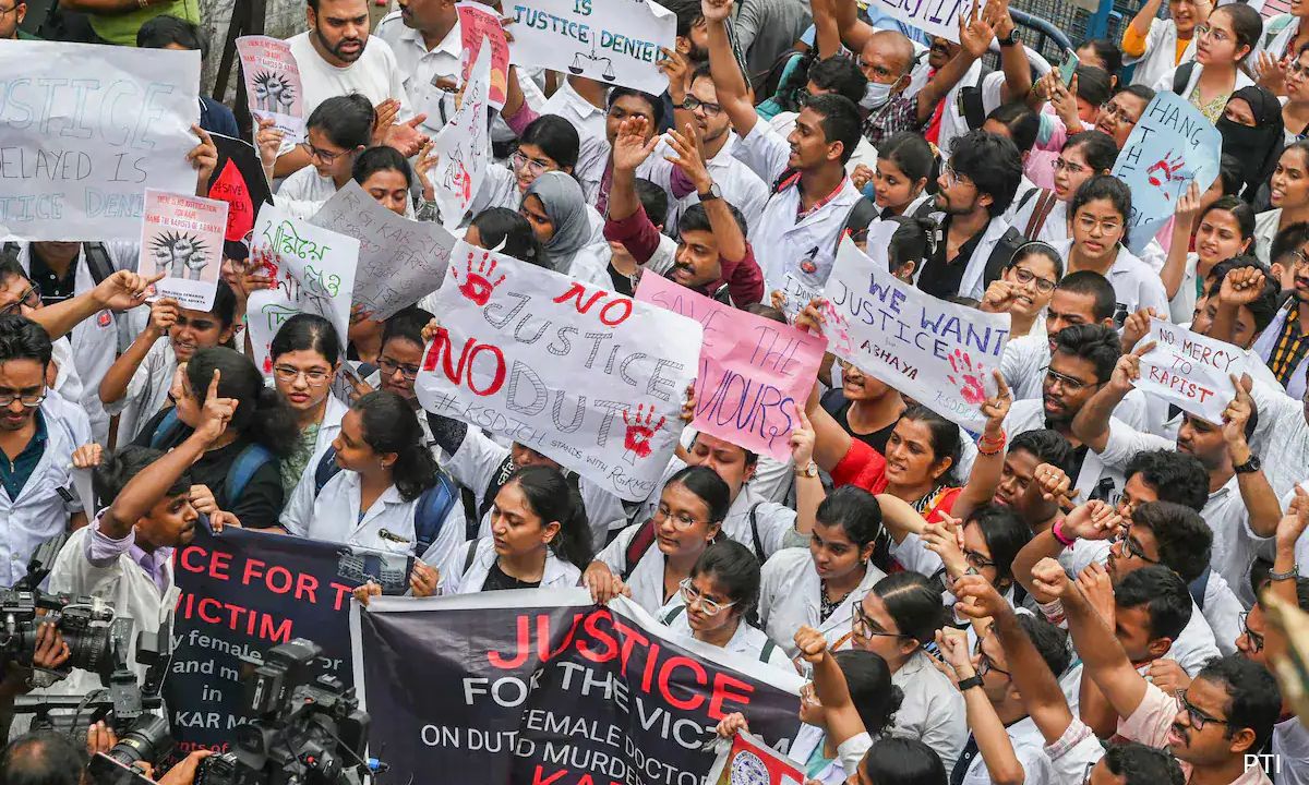 Kolkata Doctor Rape, Murder Case: From 14 Injuries To Death By Strangulation, 5 Shocking Highlights From Autopsy Report