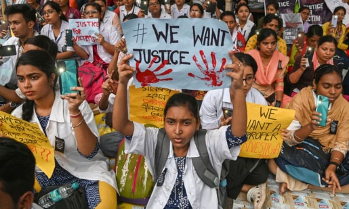 Kolkata Doctor Rape, Murder Case: Victim’s Parents Allege There Was Pressure From Cops To Cremate Body ASAP