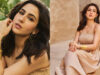 Sara Ali Khan Drops A Cool Styling Hack, Elevates Simple Linen Dress With Accessories