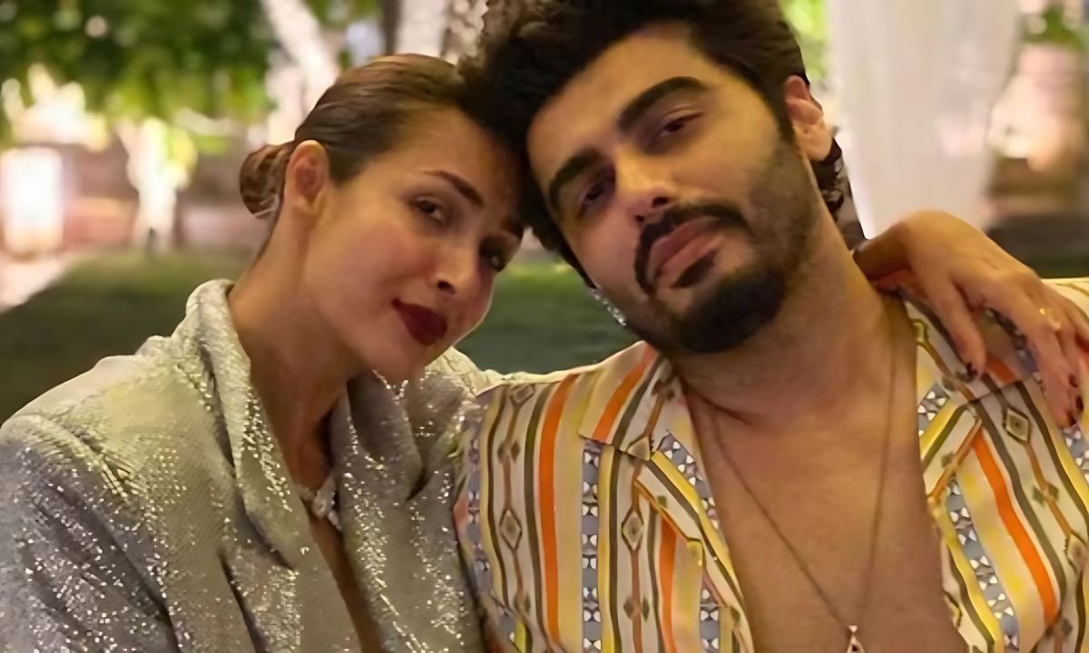 Arjun Kapoor Reveals He’s Single, Confirms Breakup With Malaika Arora!