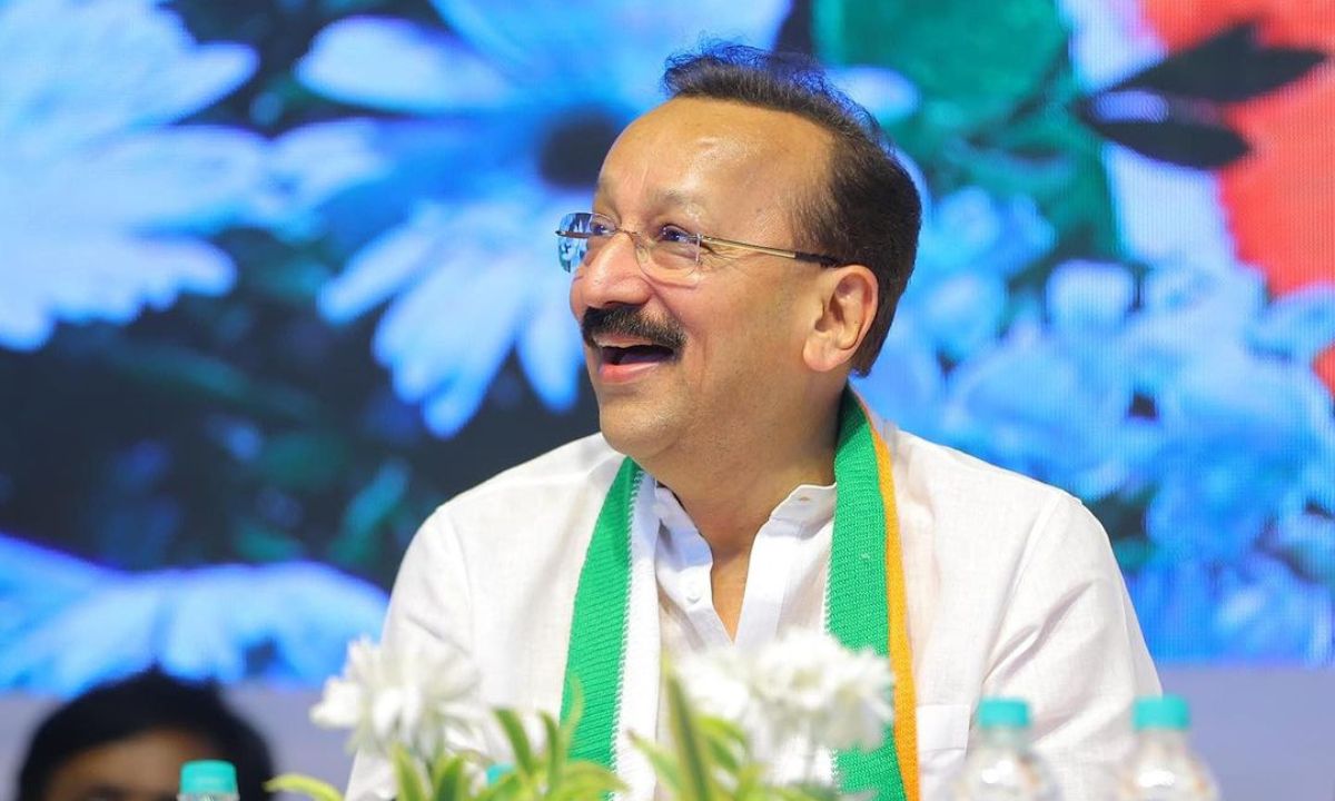 baba-siddique-shot-dead-mumbai-bandra-lilavati-hospital-2-arrested (1)